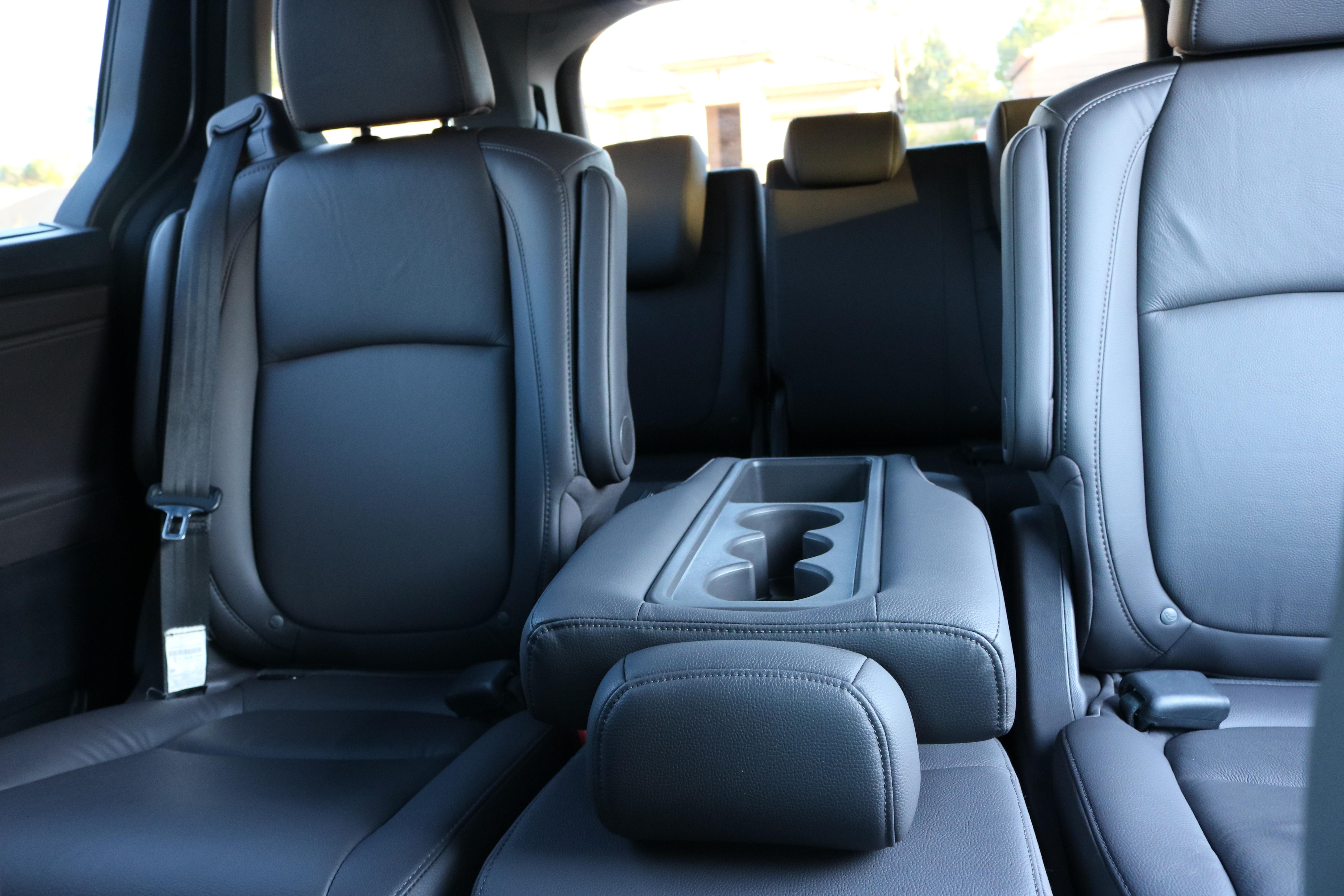 Honda Odyssey photo 8