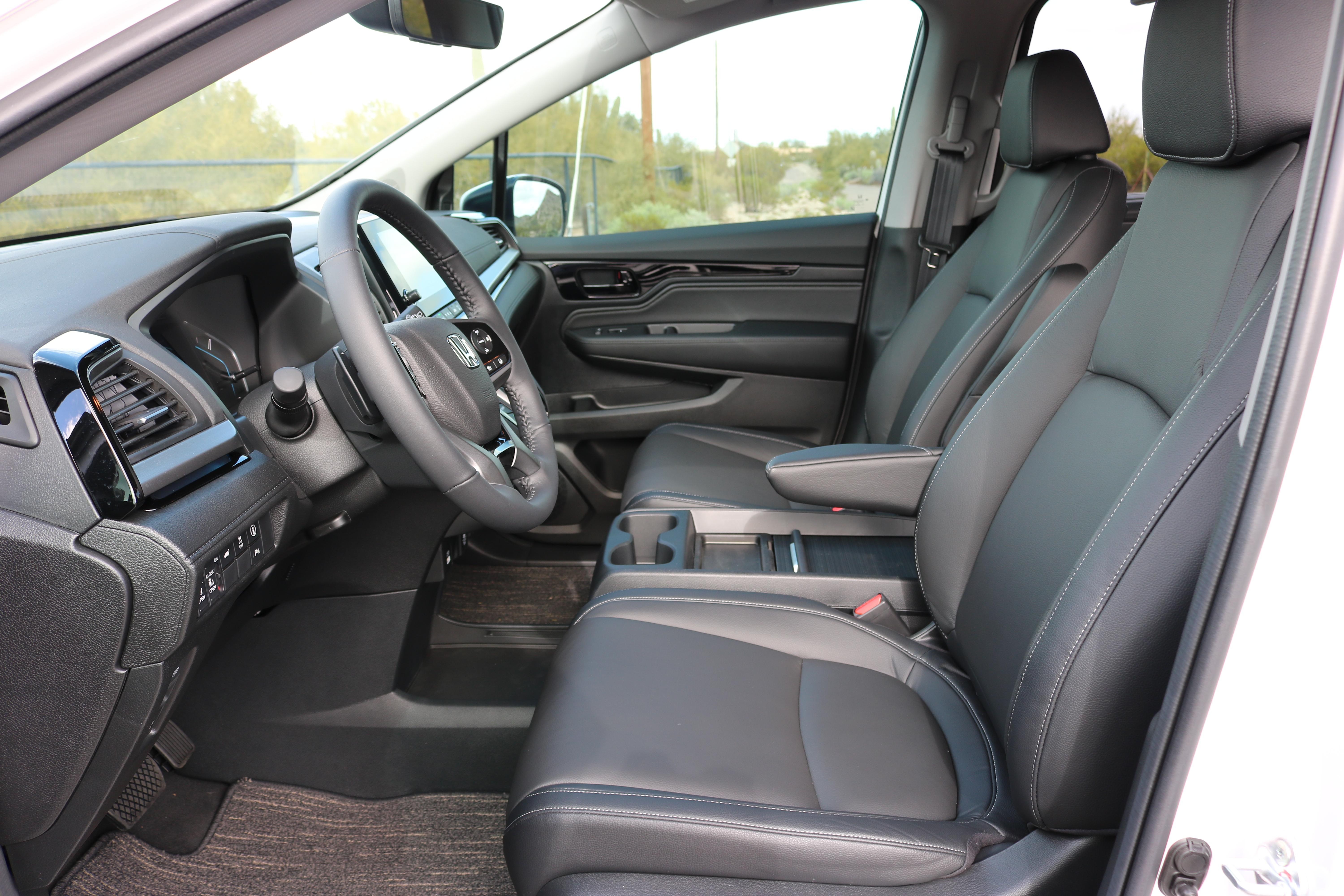 Honda Odyssey photo 5