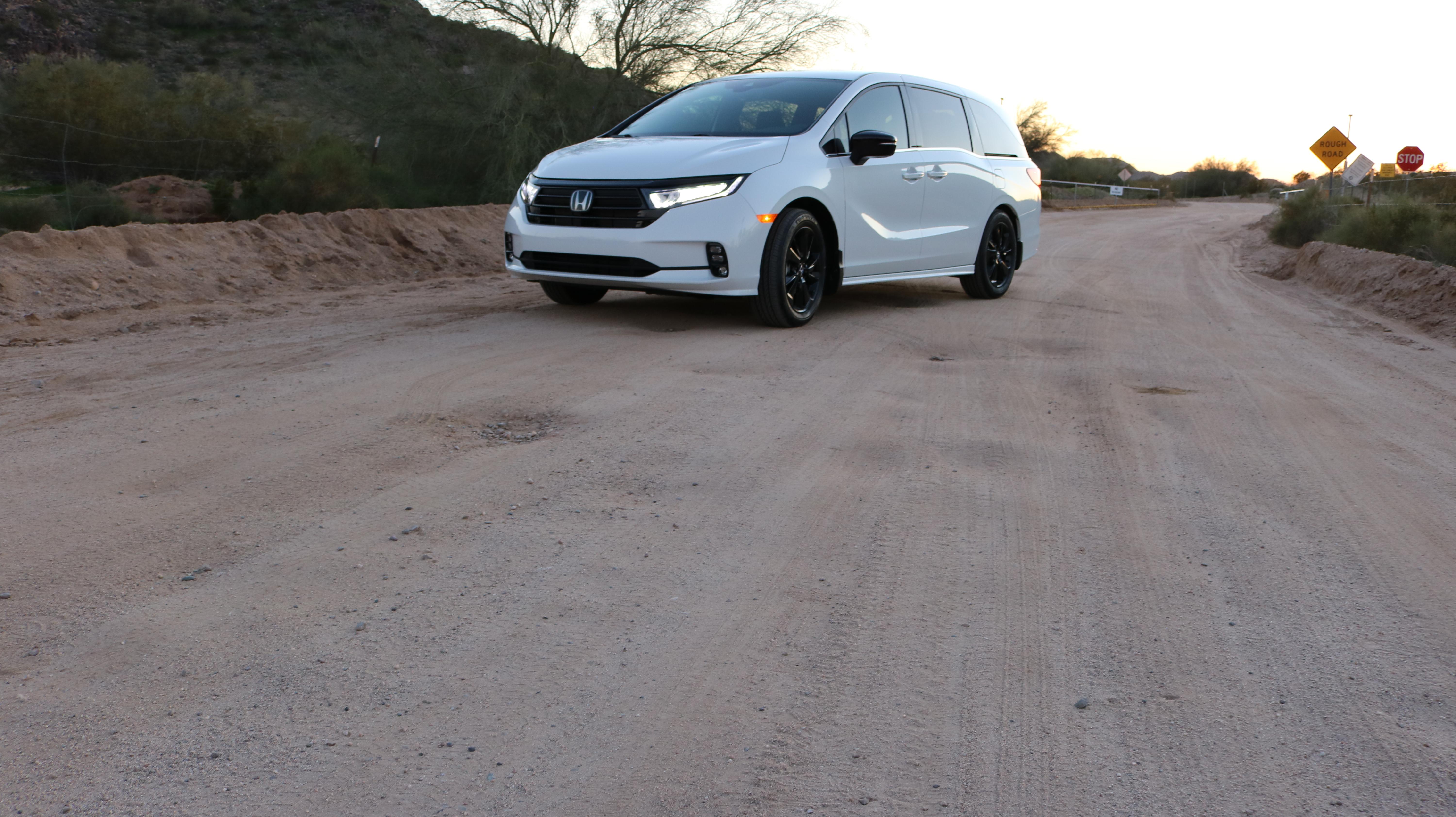 Honda Odyssey photo 10