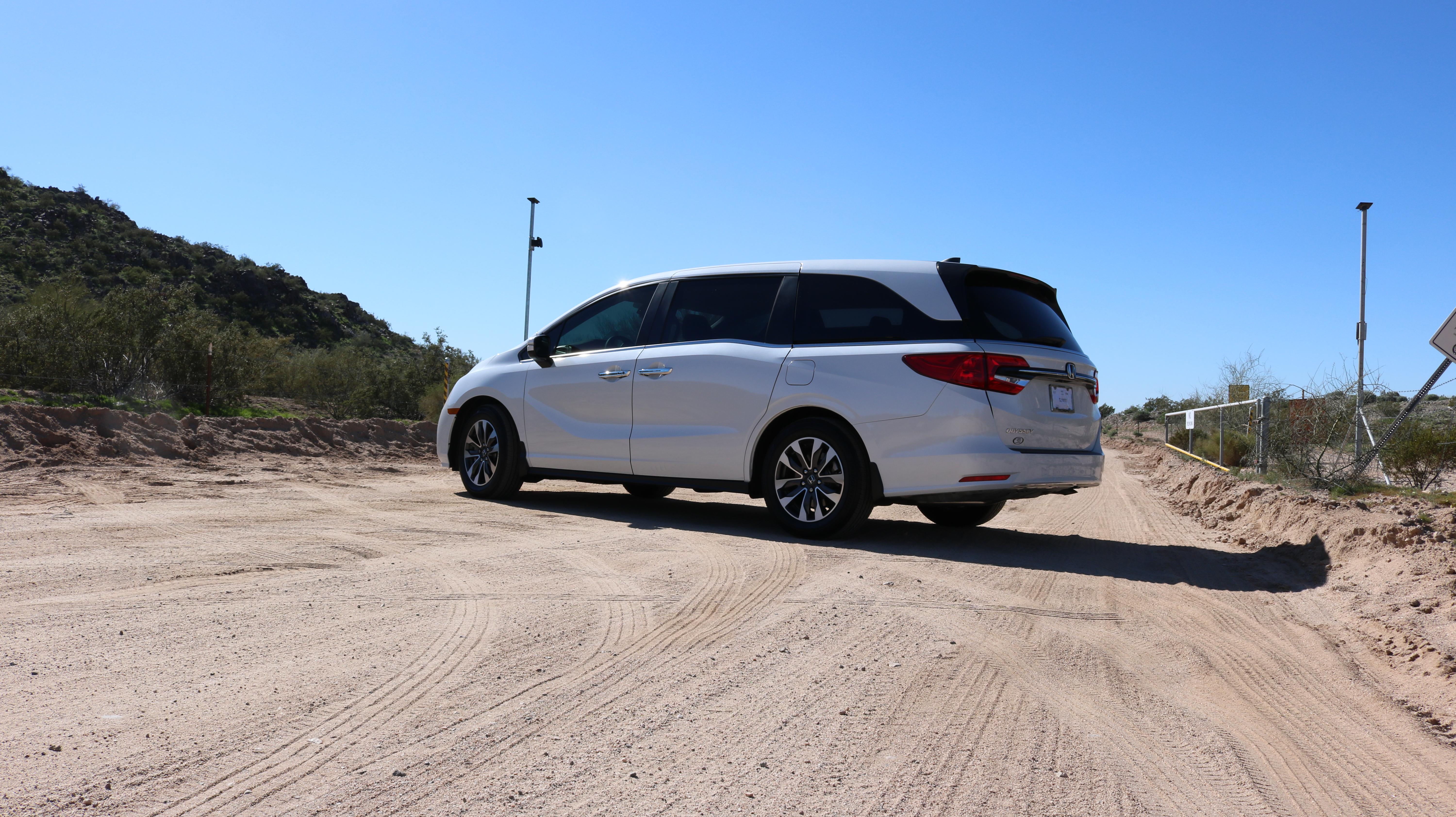 Honda Odyssey photo 9