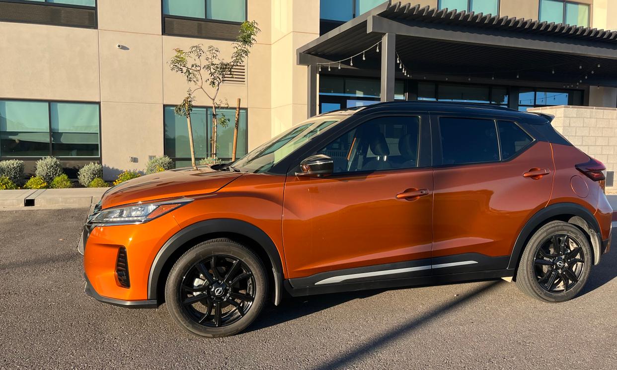 Nissan Kicks photo 3