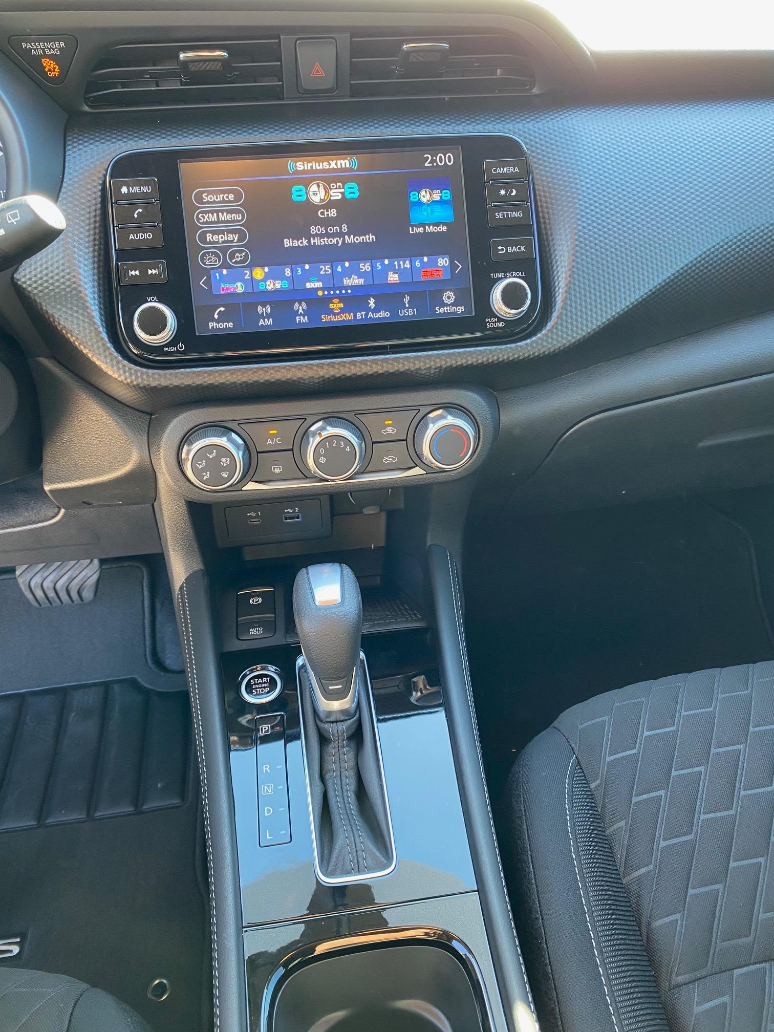 Nissan Kicks photo 10