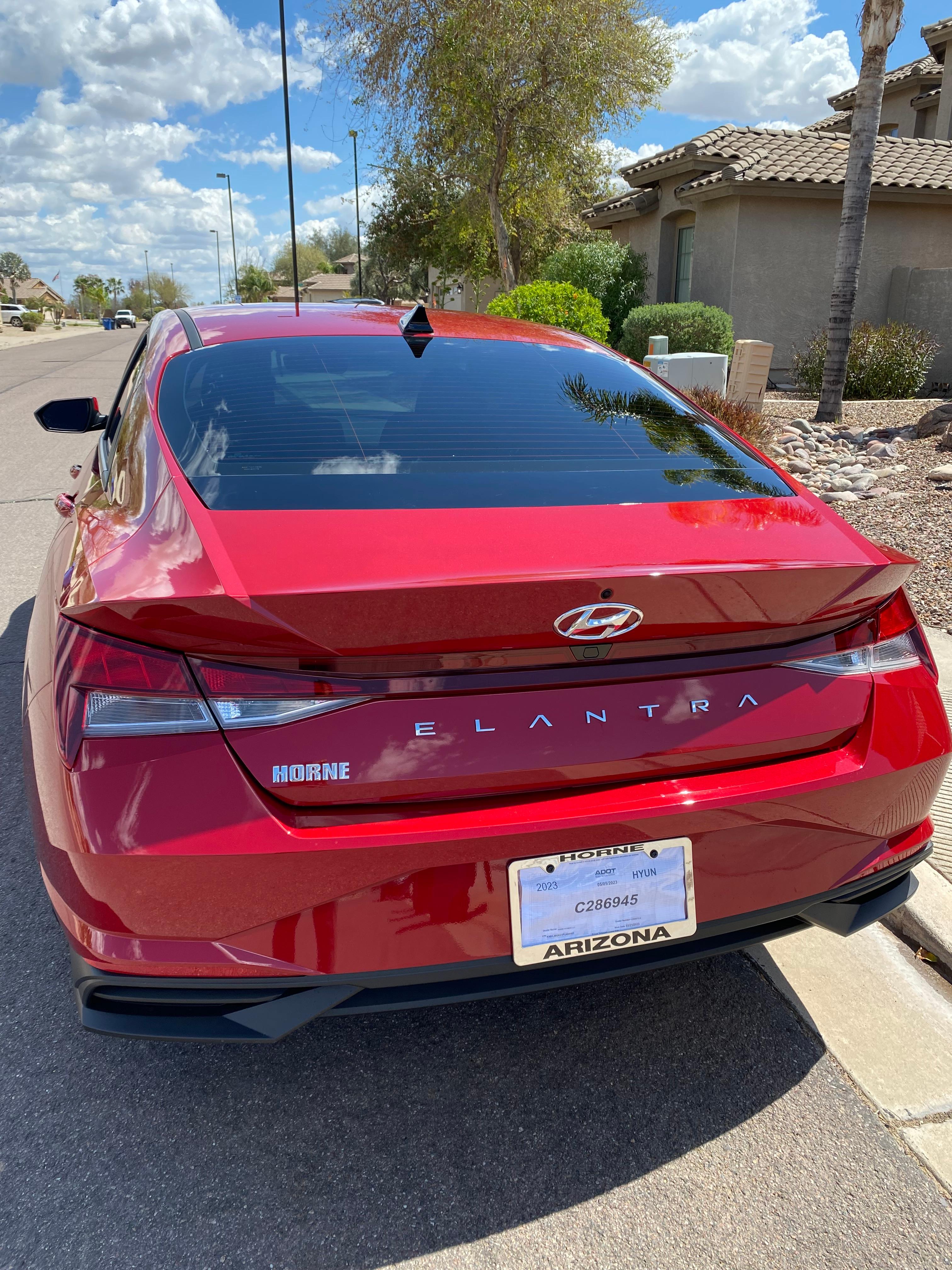 Hyundai Elantra photo 8