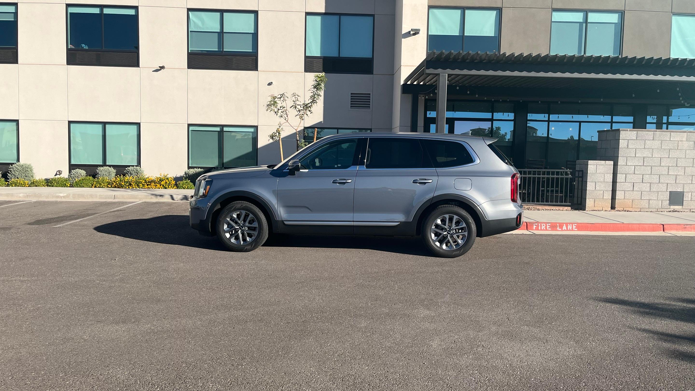 Kia Telluride photo 8