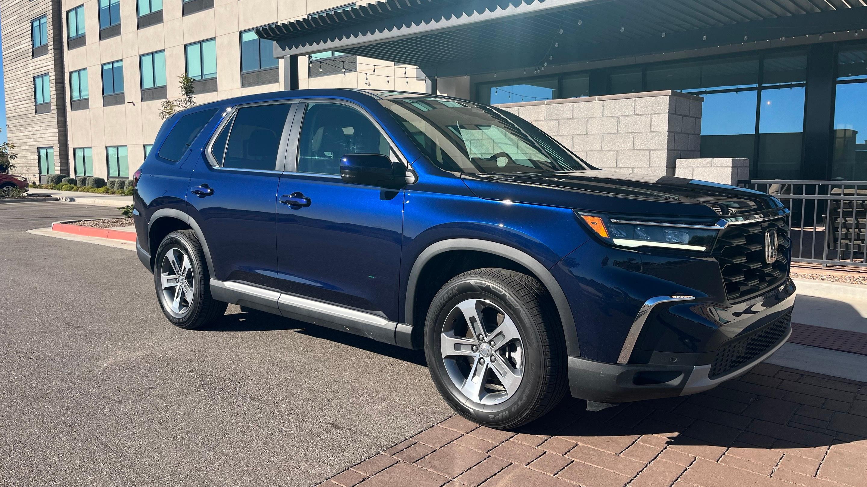 Honda Pilot photo 4