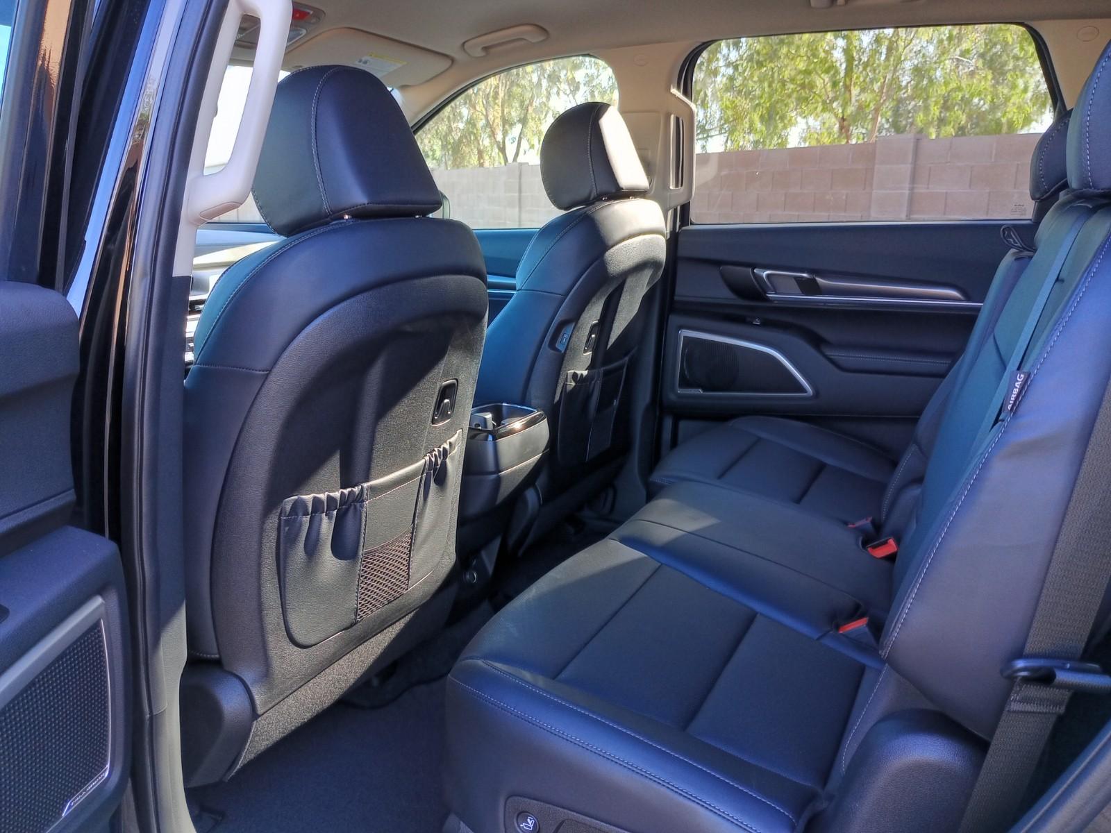 Kia Telluride photo 8