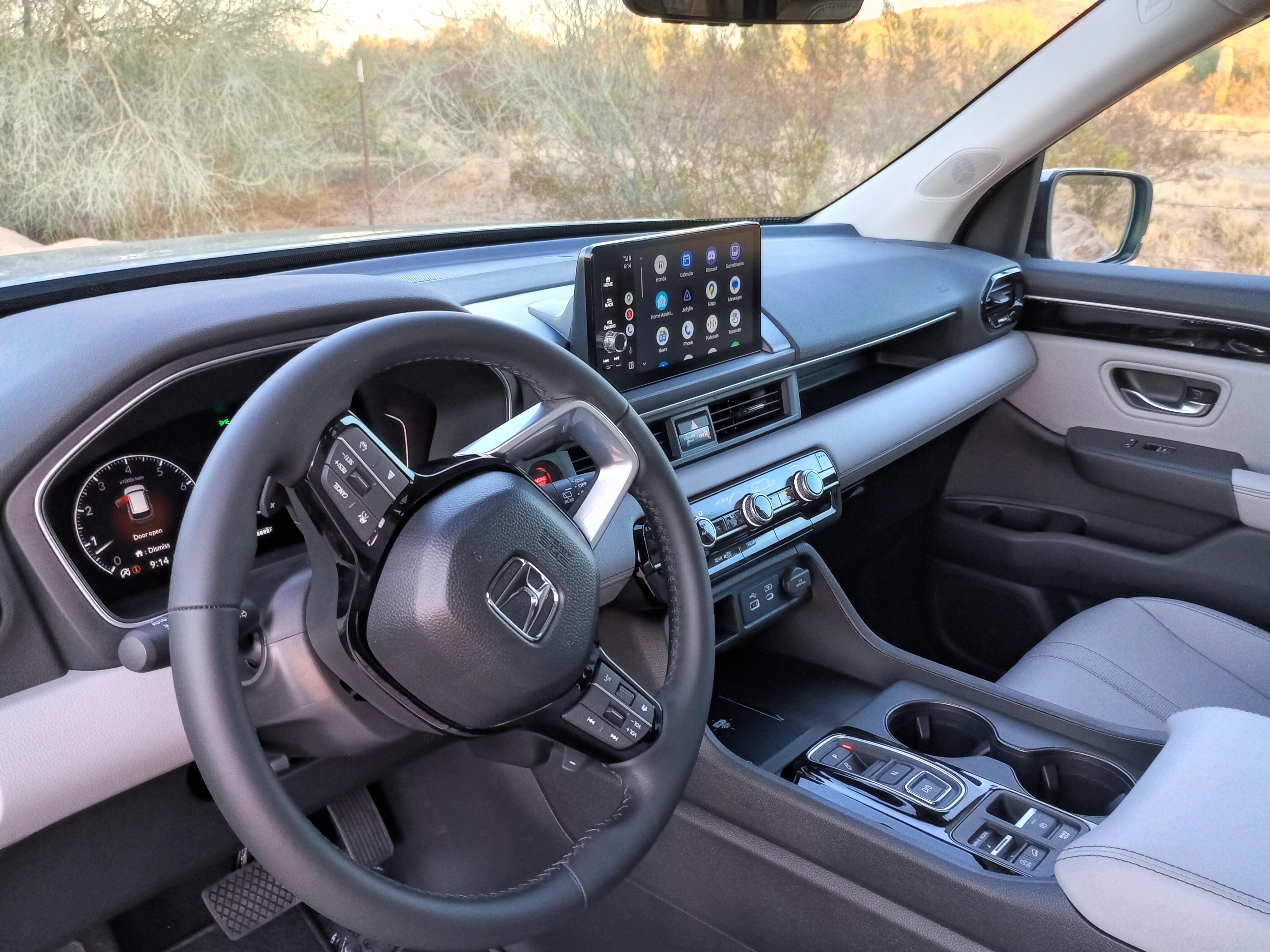Honda Pilot photo 10
