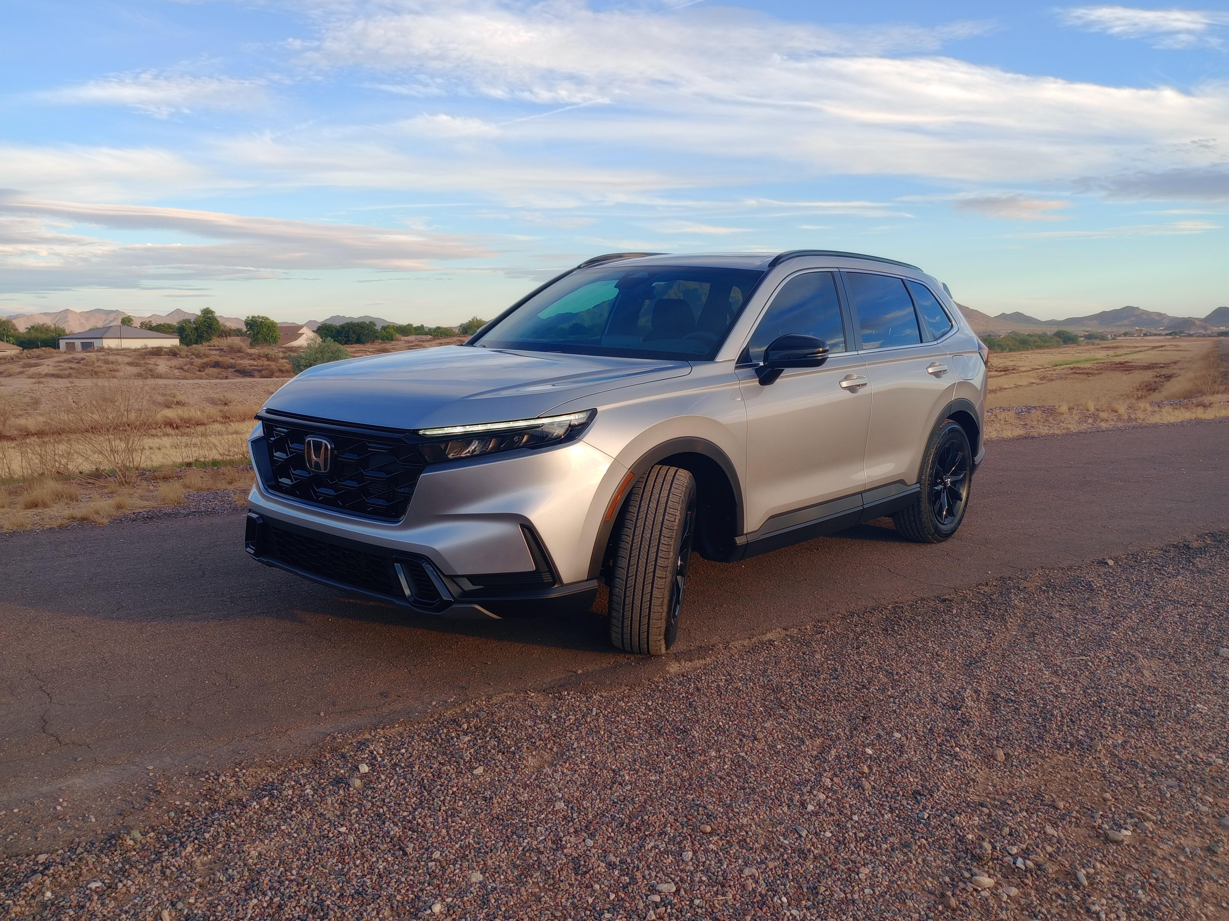 Honda CR-V Hybrid photo 5