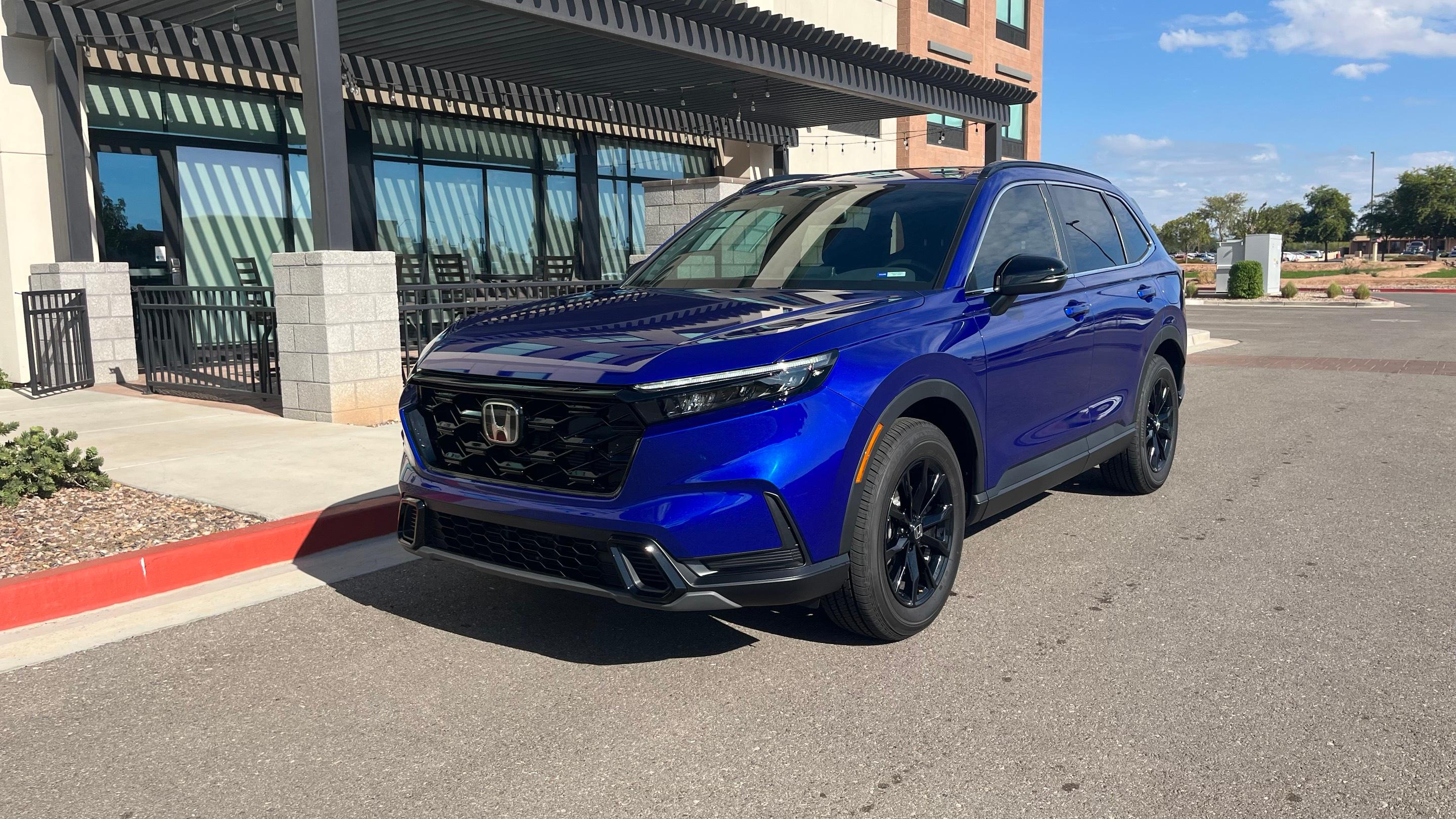 Honda CR-V Hybrid photo 6
