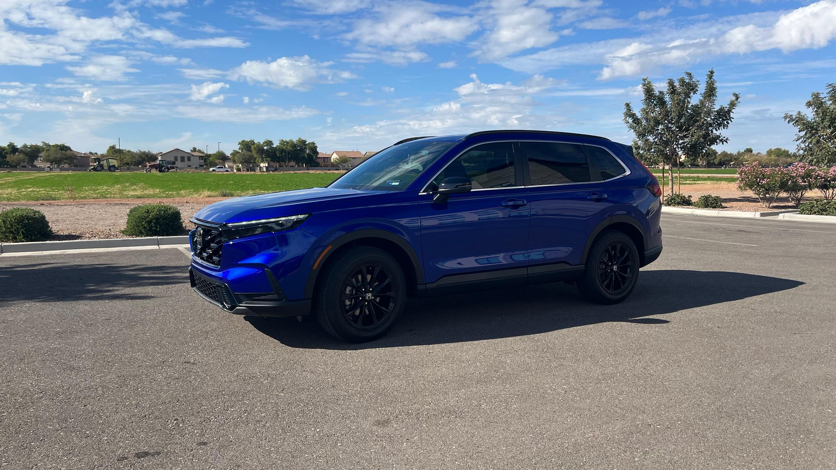 Honda CR-V Hybrid photo 9