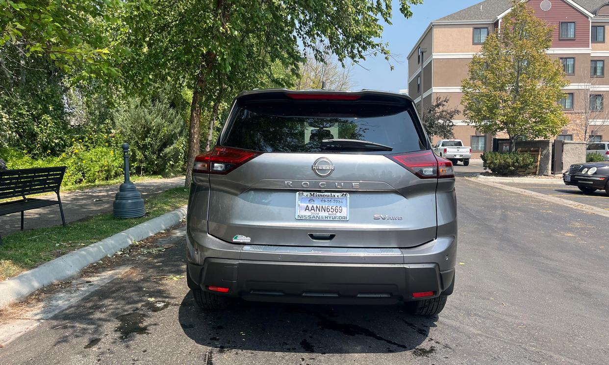 Nissan Rogue photo 3