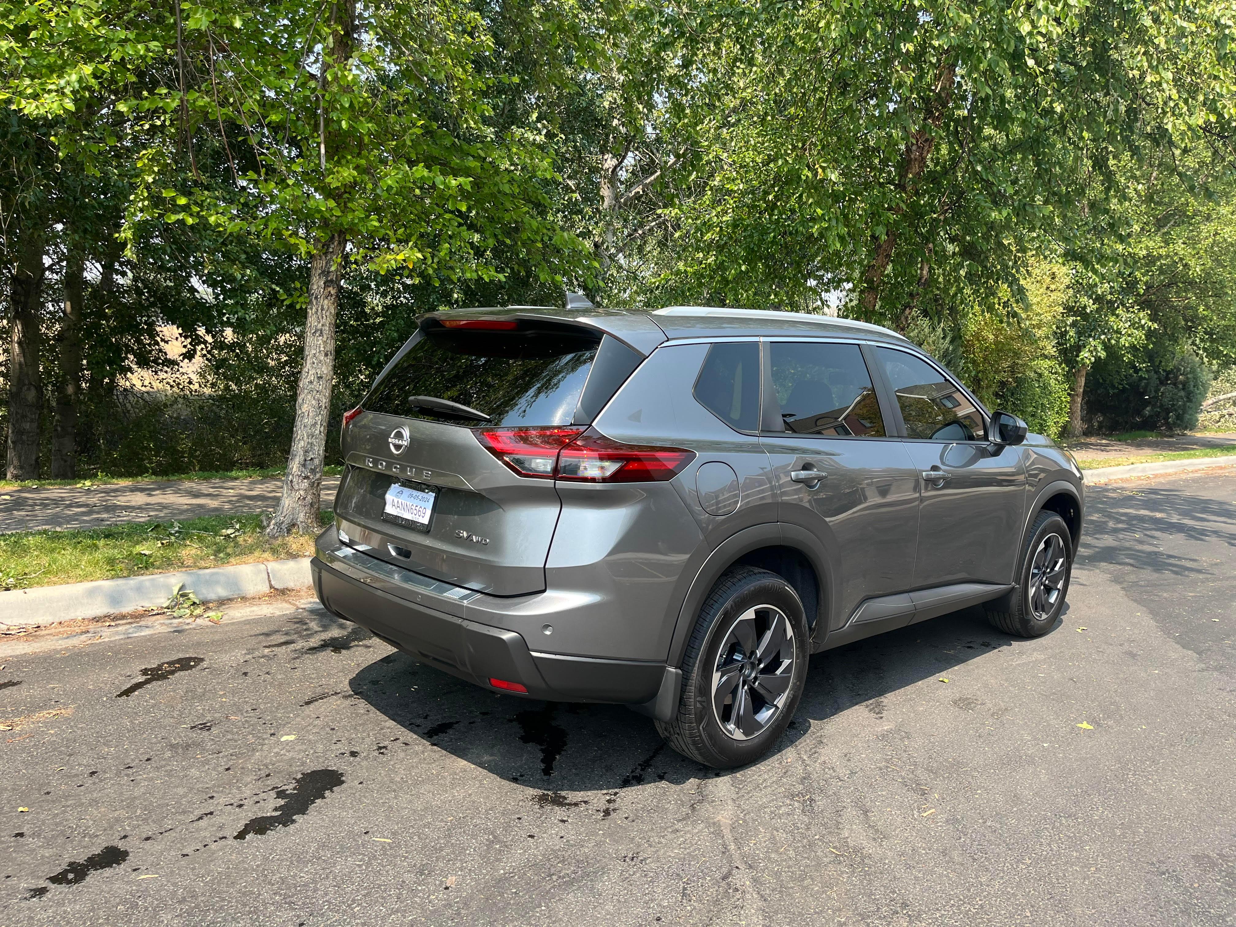 Nissan Rogue photo 4