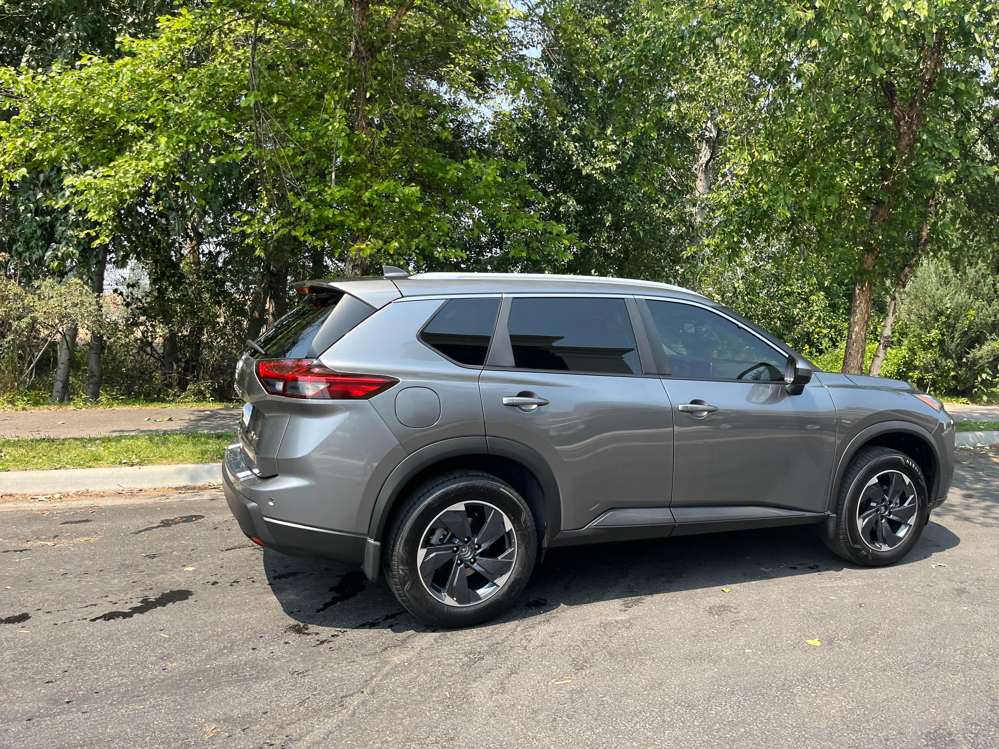 Nissan Rogue photo 6