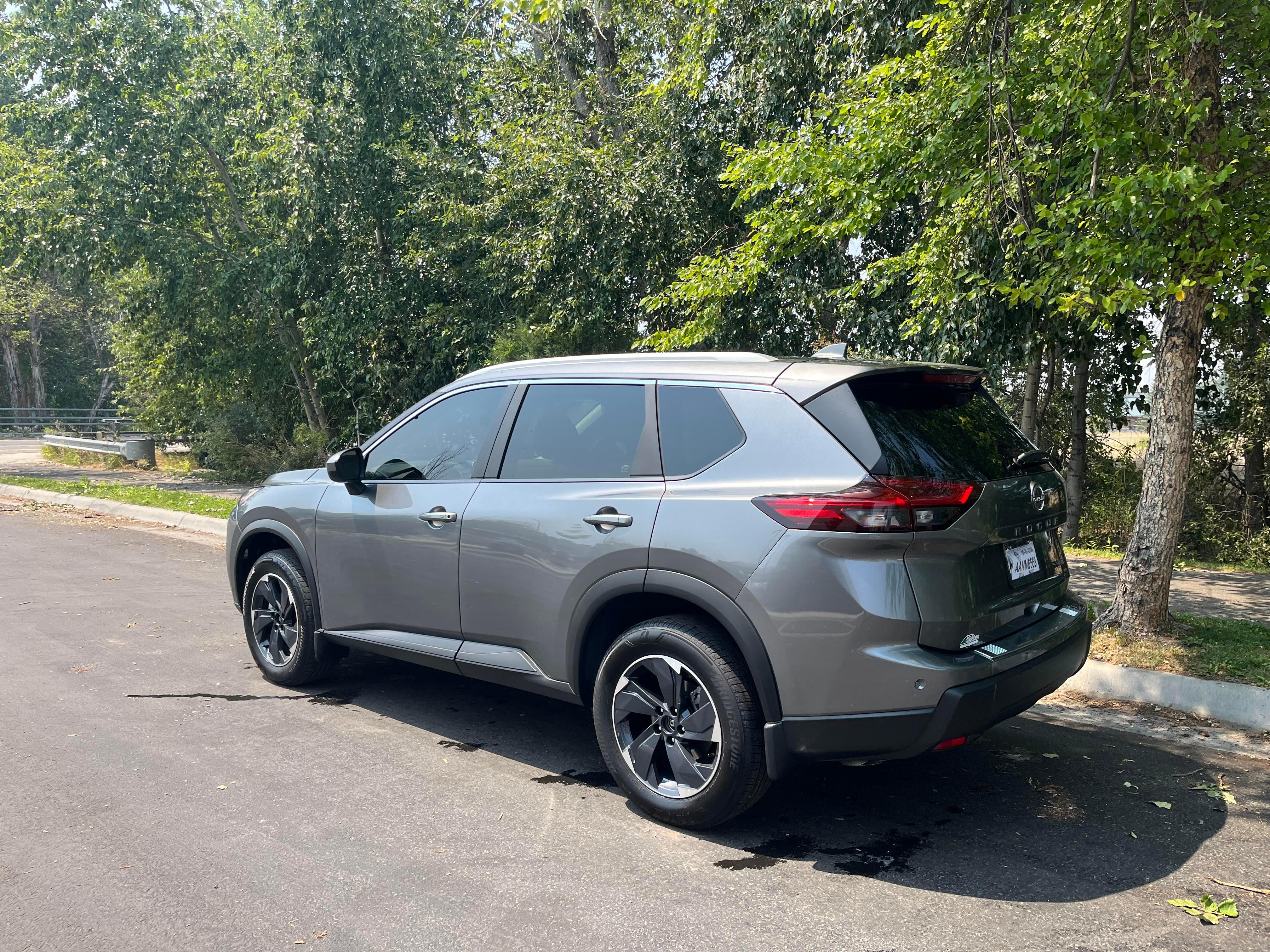 Nissan Rogue photo 9