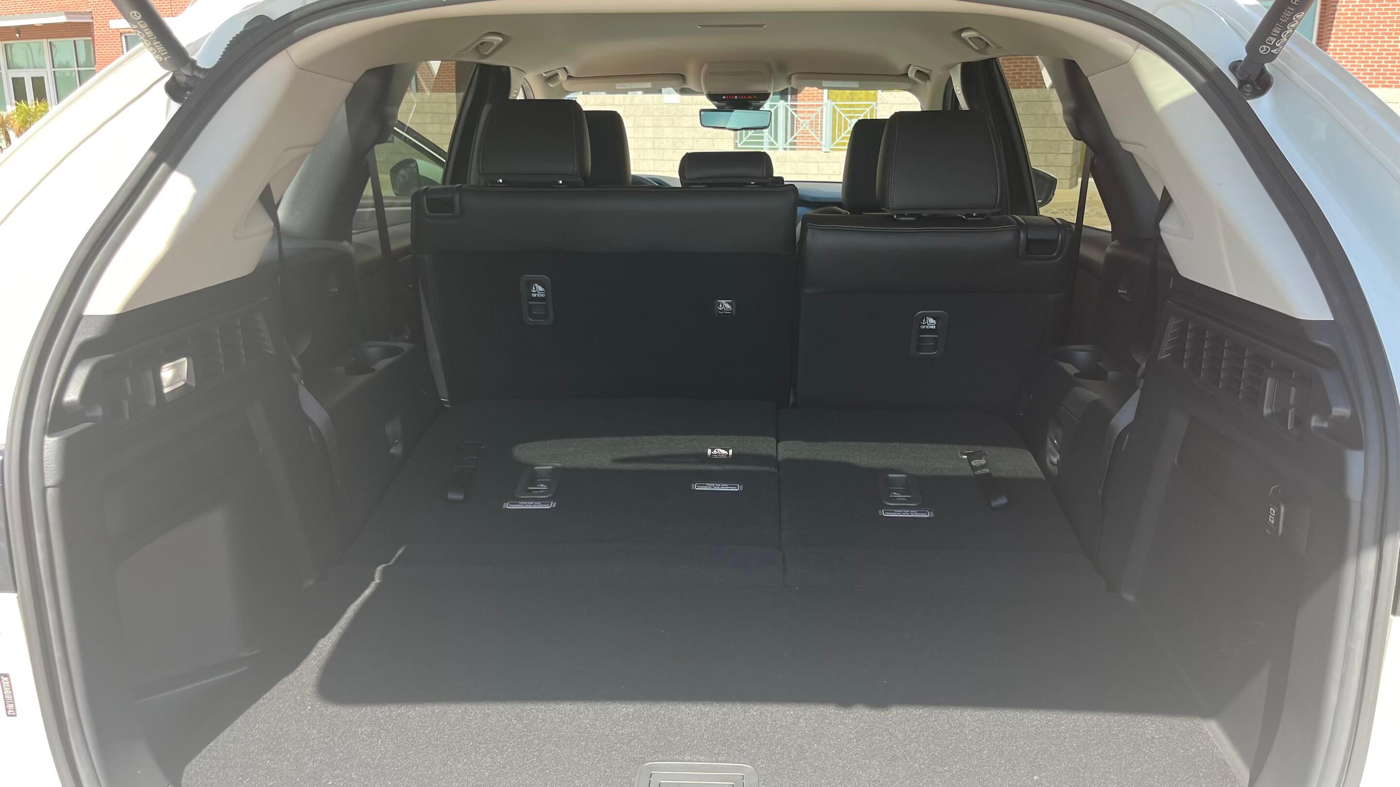 Mazda CX-90 photo 10
