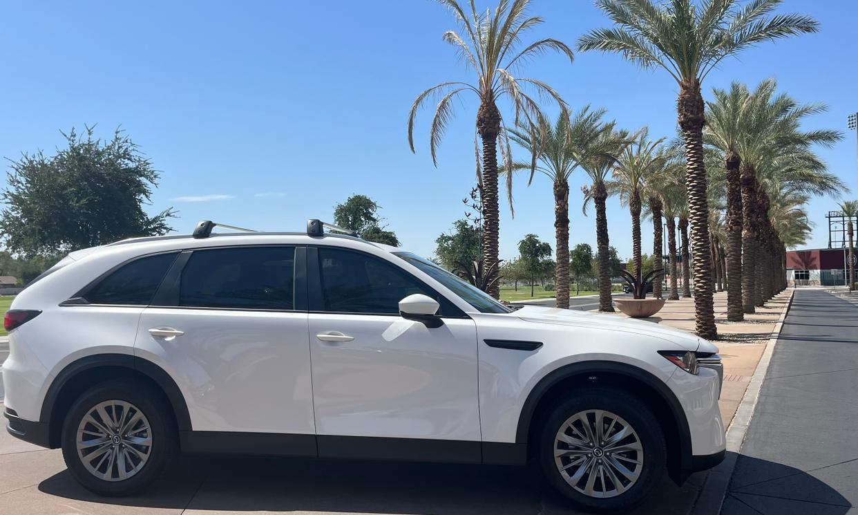 Mazda CX-90 photo 2