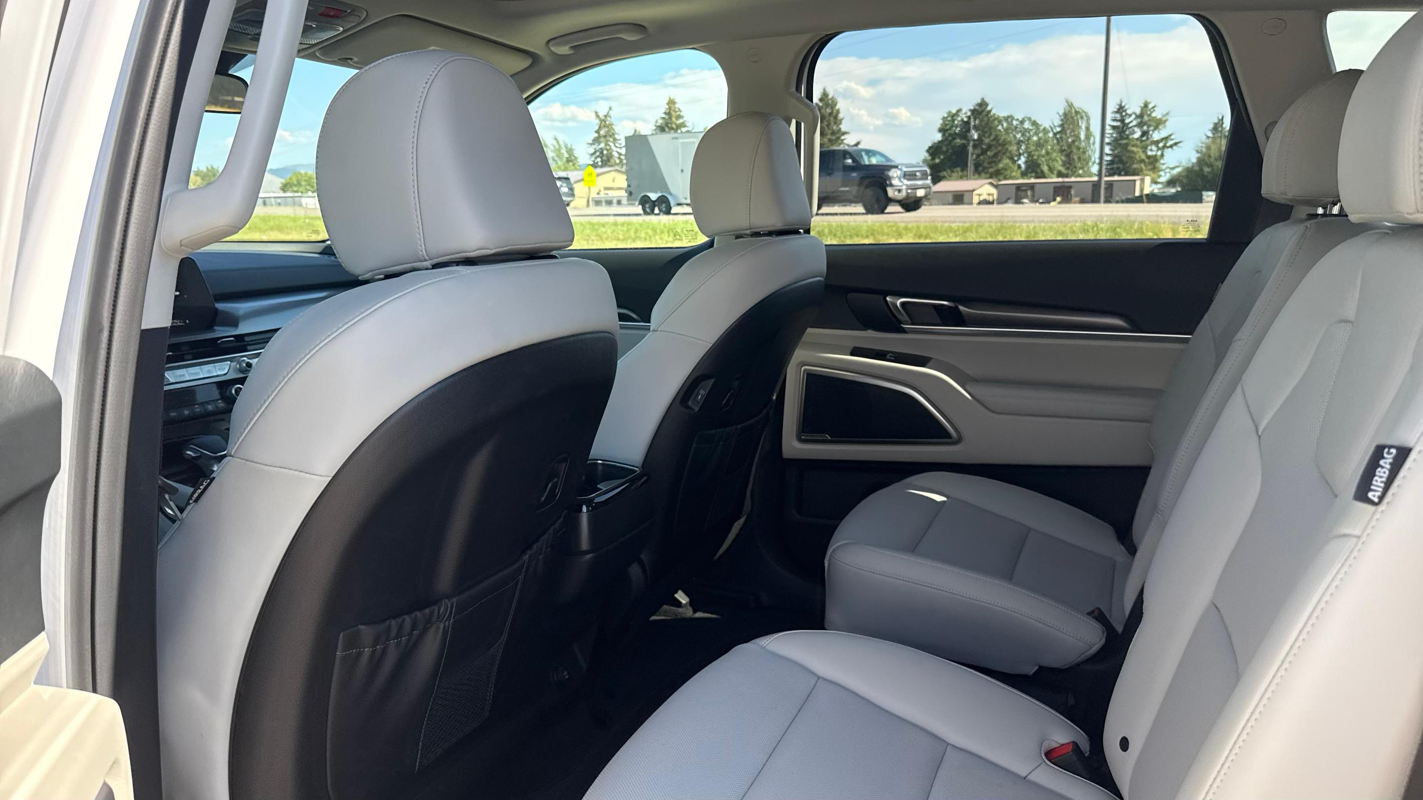 Kia Telluride photo 8
