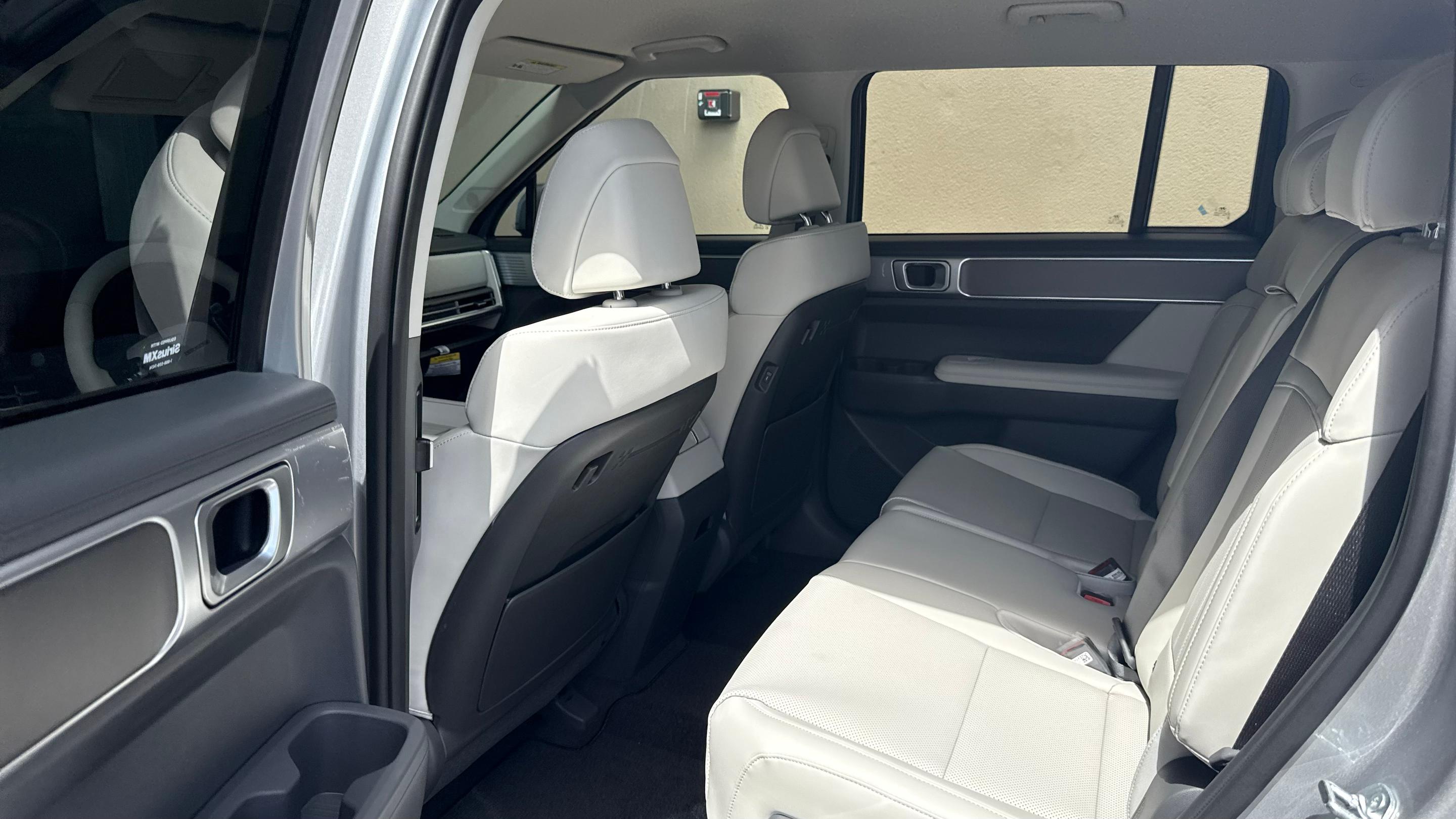 Hyundai Santa Fe photo 7
