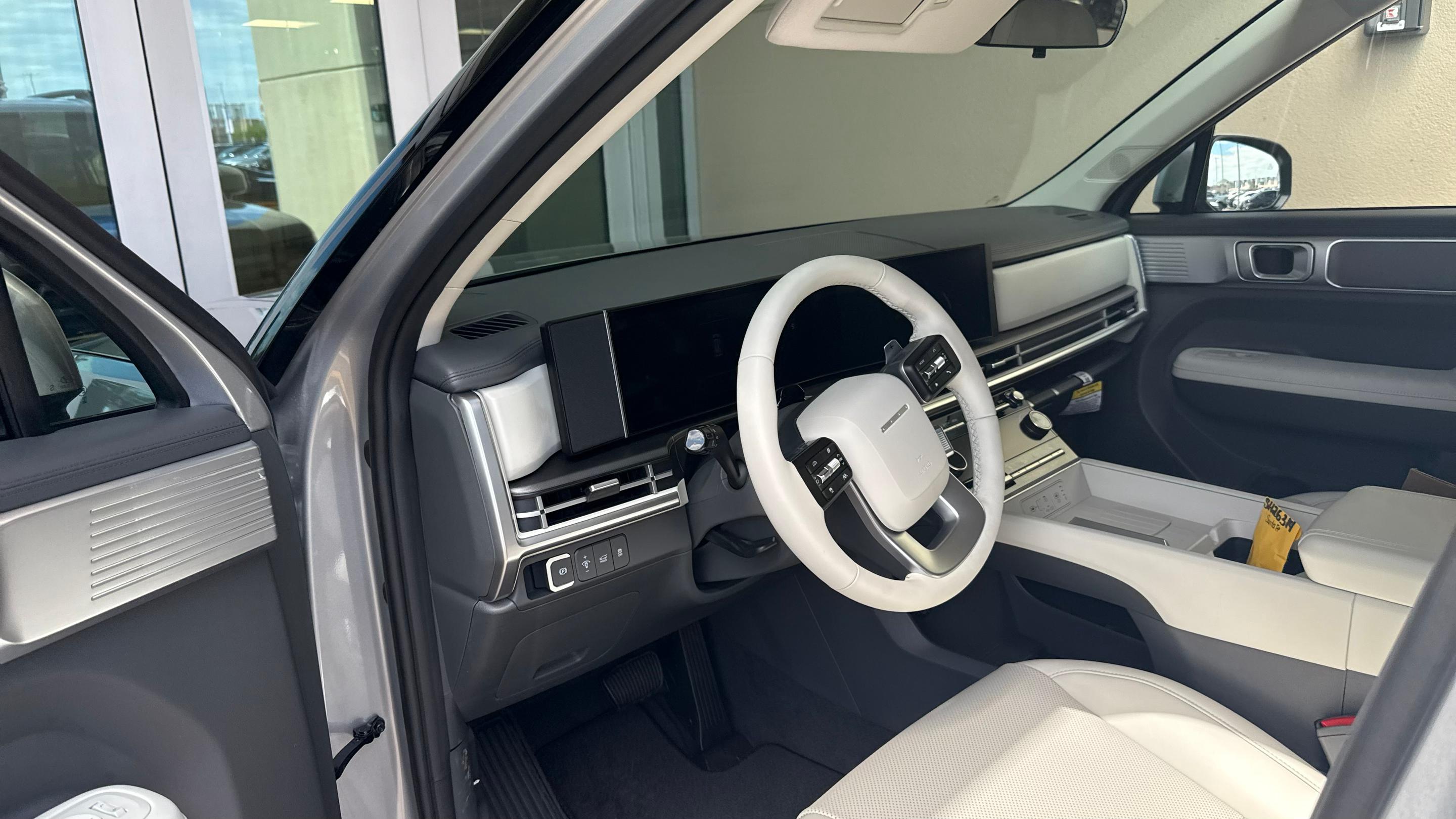 Hyundai Santa Fe photo 9