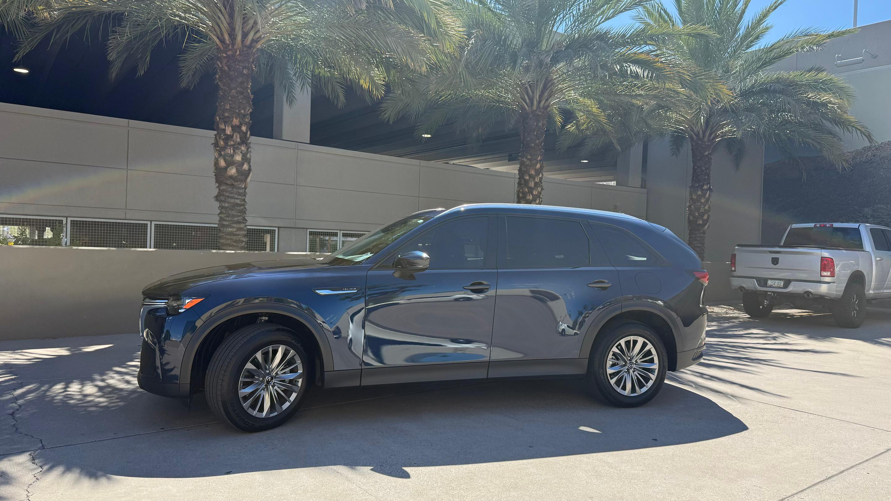 Mazda CX-90 photo 6