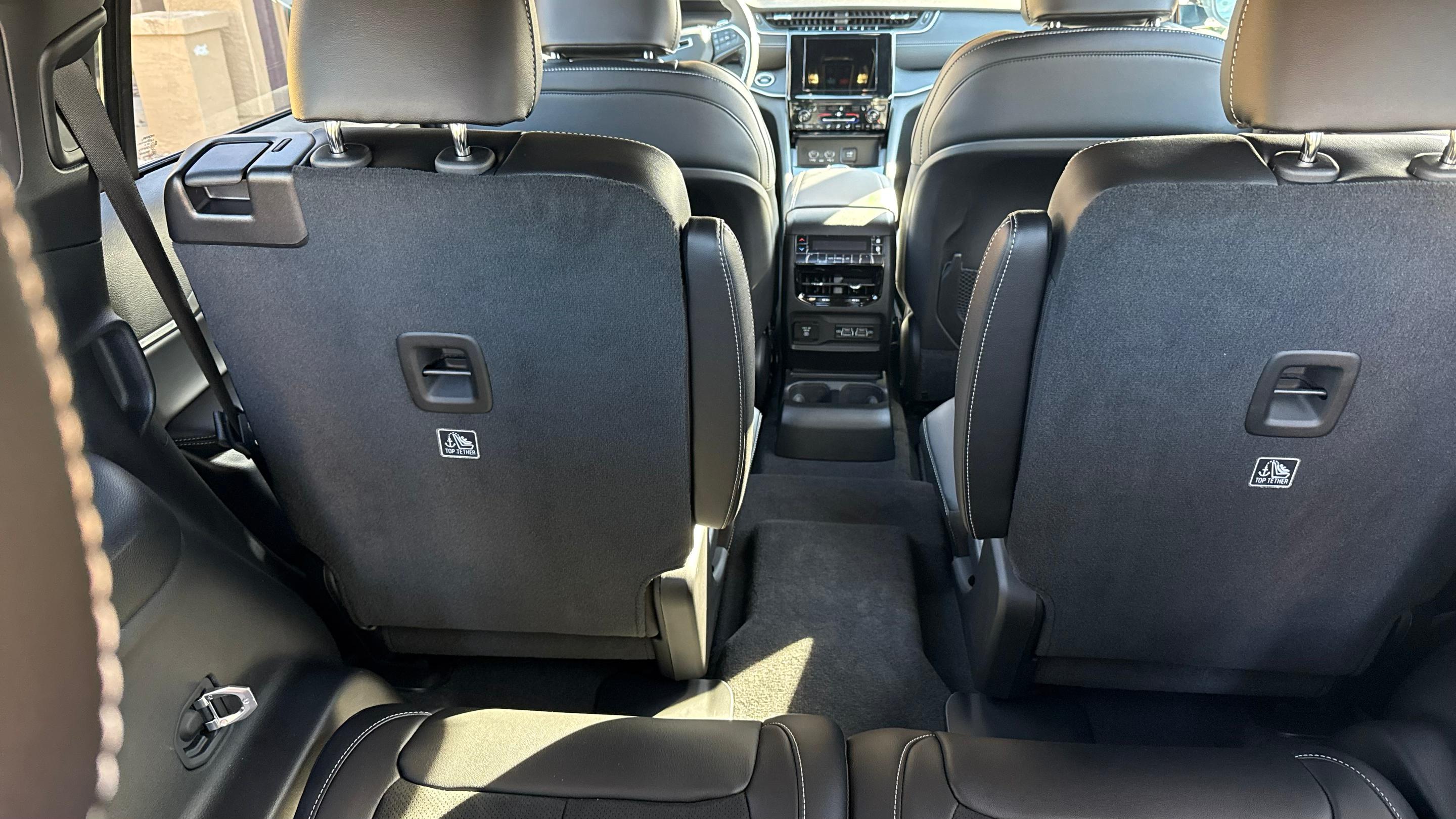 Jeep Grand Cherokee L photo 7