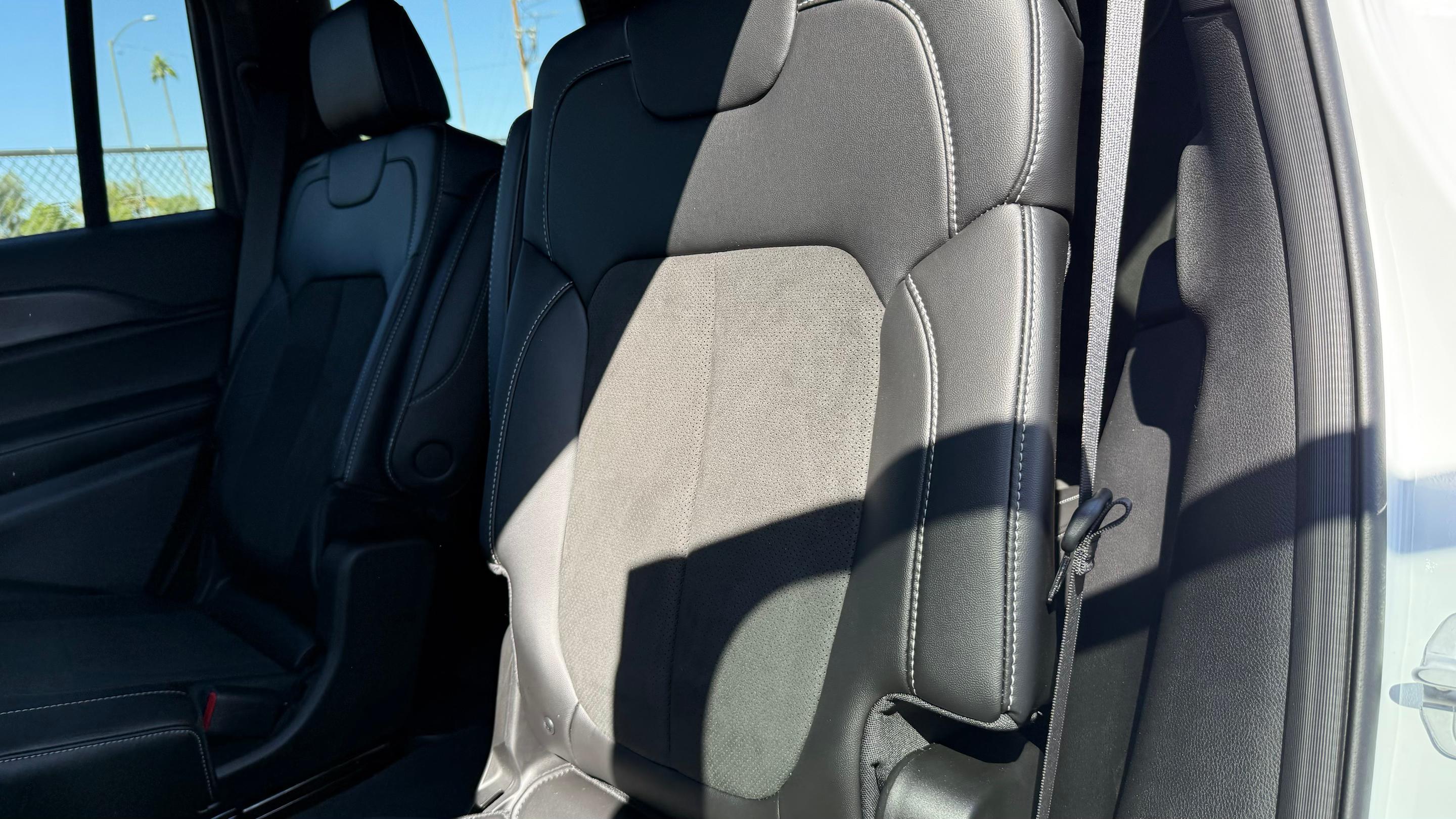 Jeep Grand Cherokee L photo 5